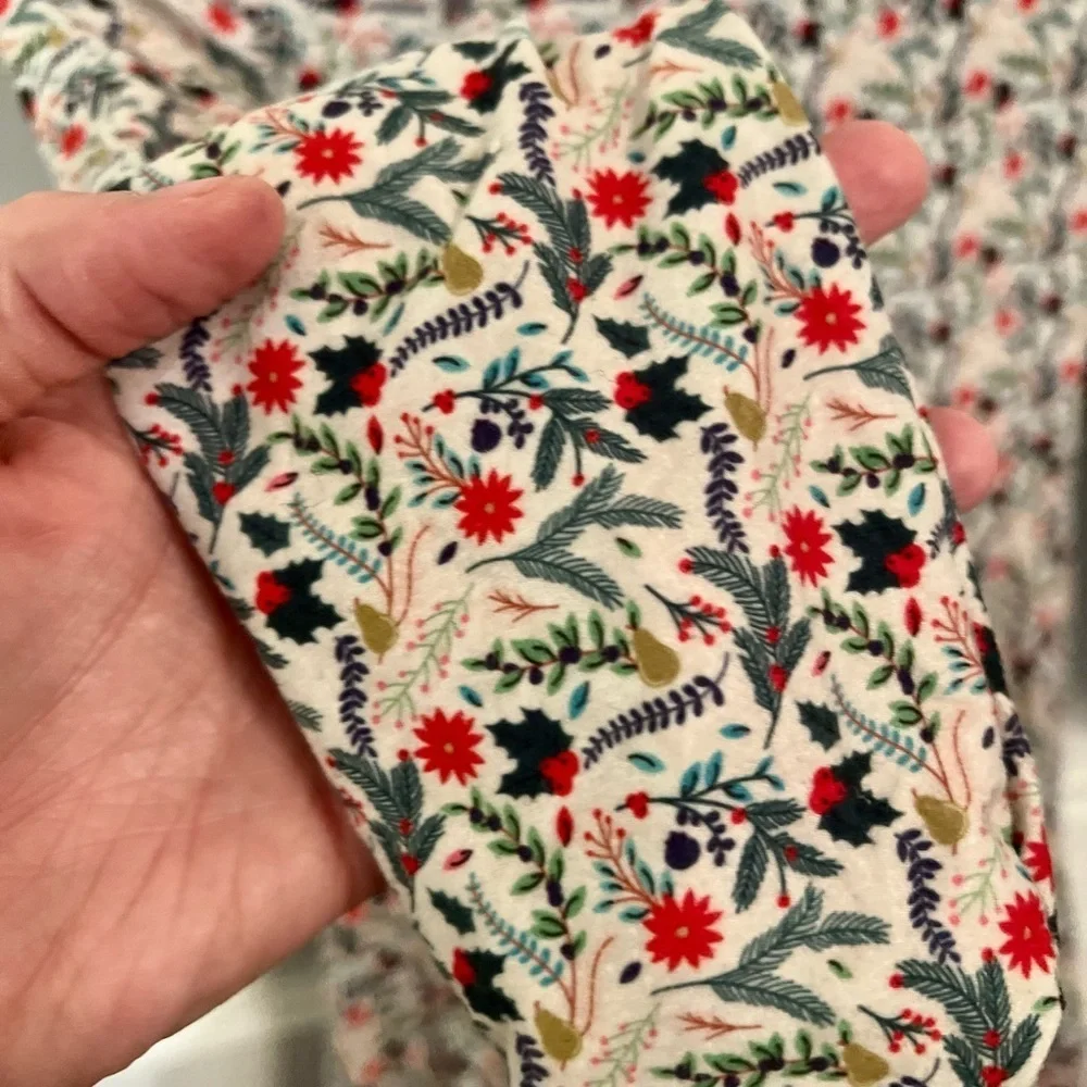 Evie's Closet Reversible Holiday Christmas Valentines Dress - Size 7